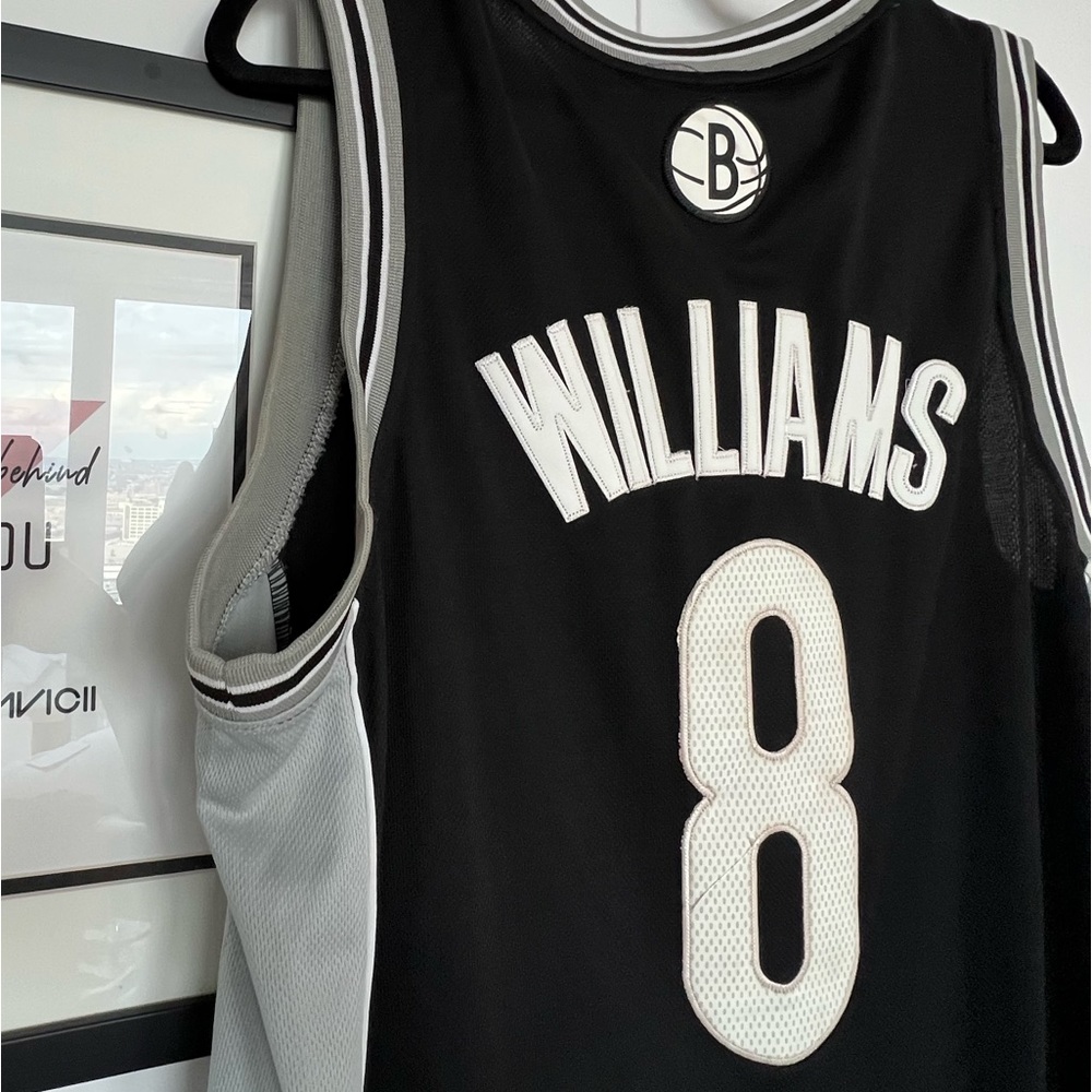 Brooklyn Nets basketball Jersey (#8 Williams)
